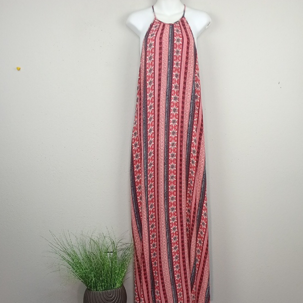 Soprano Women's Red and Pink Striped Boho Print Crochet Halter Maxi Dress sz M